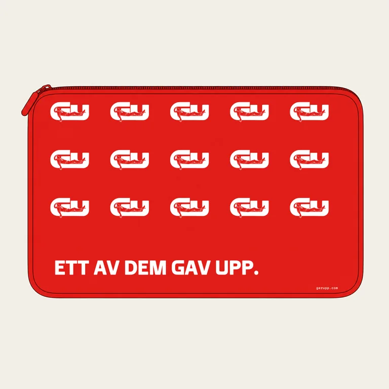 Datorfodral, artikeln på varningsröd underlag med GerUpp-märket. Digital produktförhandsvisning.